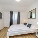 Haya With Heated Pool Apartment Linardići