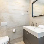 Apartment Haya With Heated Pool
