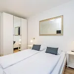 Haya With Heated Pool Apartment *