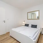 Apartment Haya With Heated Pool *