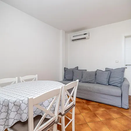 Haya With Heated Pool Apartment