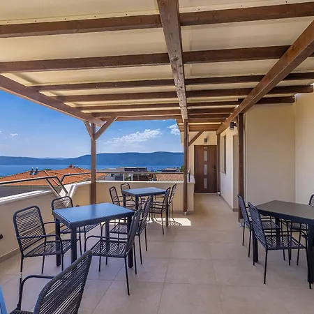 Apartment Haya With Heated Pool