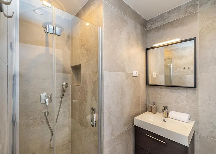 Apartman Haya With Heated Pool *