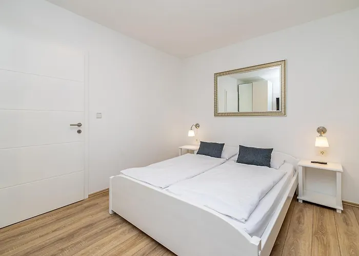 Apartman Haya With Heated Pool *