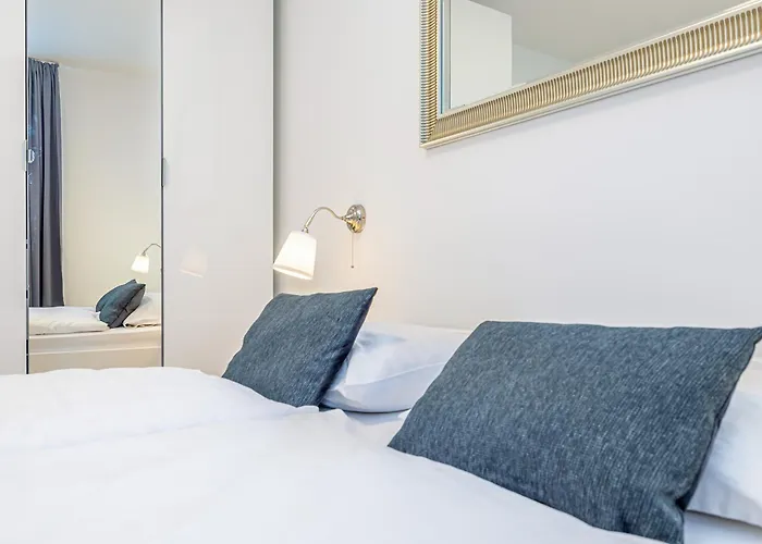 Haya With Heated Pool Apartman Linardici