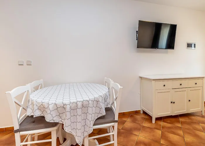Apartman Haya With Heated Pool *