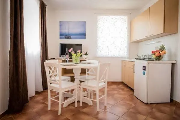 Haya With Heated Pool *