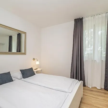 Haya With Heated Pool Linardići