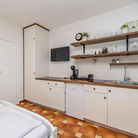 Haya With Heated Pool *